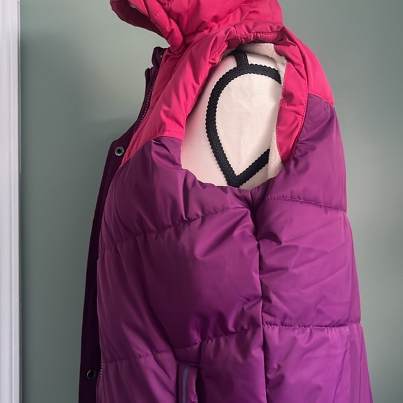 Women’s XL hooded zip up Ripzone vest - Picture 6 of 8